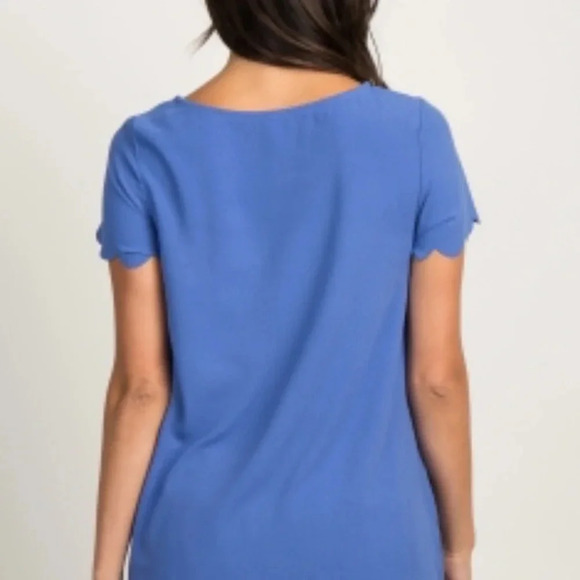 NEW*PinkBlush Blue Solid‎ Scalloped Hem Top - Picture 4 of 15